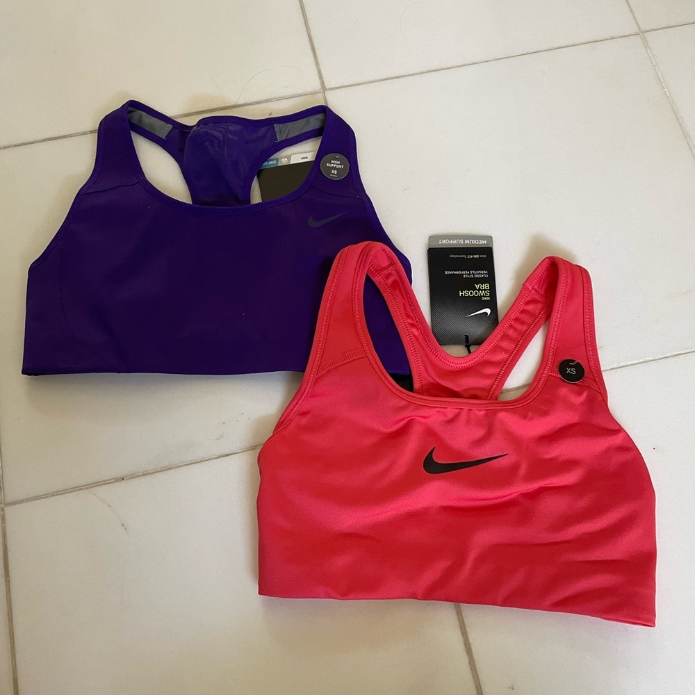 Nike sports bra bundle